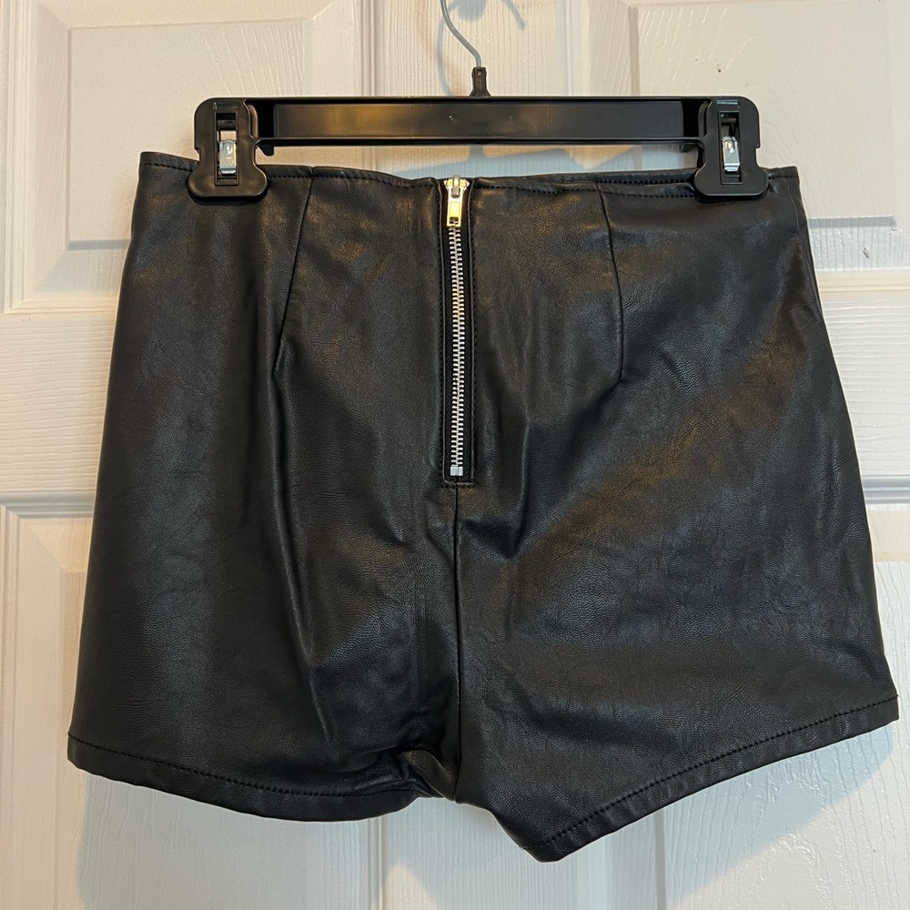H&M High Waisted Faux Leather Shorts - Picture 2 of 5